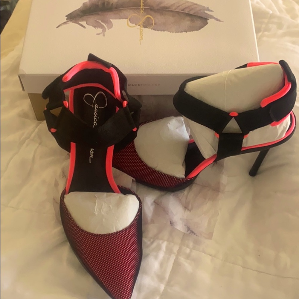 Jessica Simpson heels